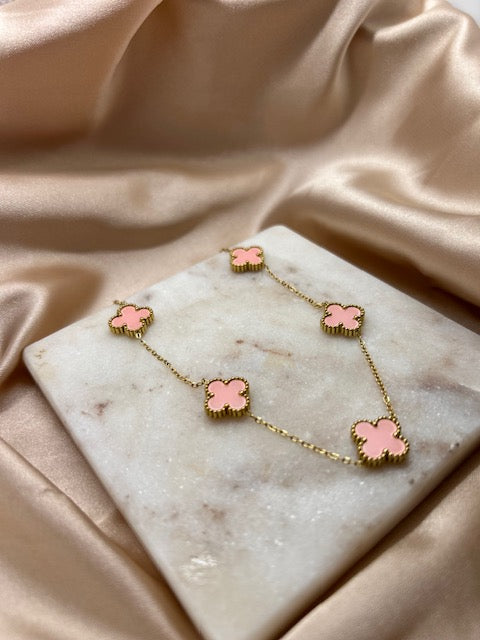 Pink bloom ketting, Intensity